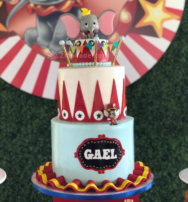 تم تولد دامبو - Dumbo